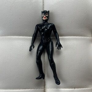 The Batman Returns Catwoman 4.25-in action figure